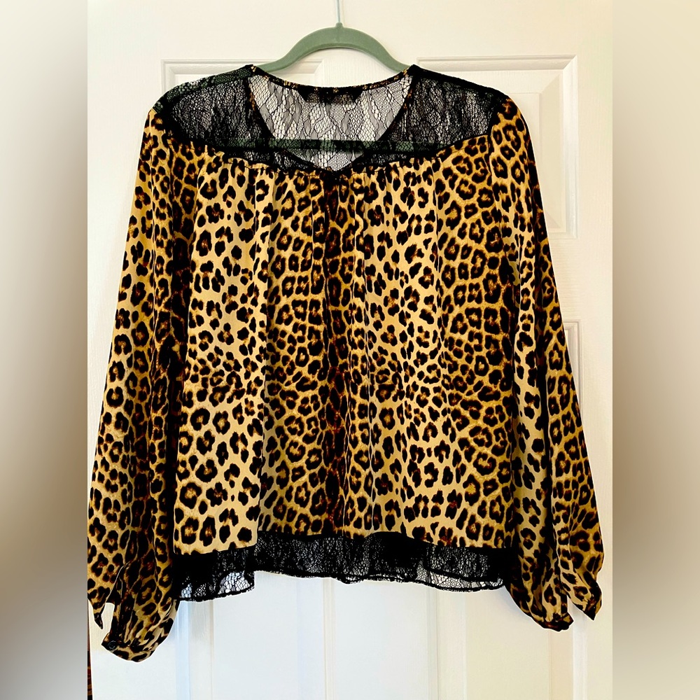 Women’s leopard print top